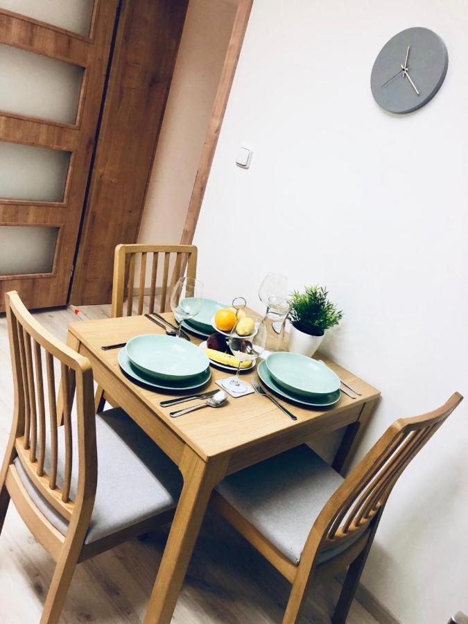 James Bond Apartment Top Location Air Conditioned 브라티슬라바 외부 사진